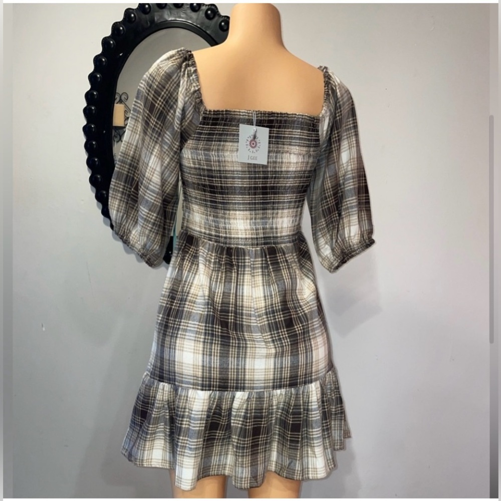 NWT J CEE PETITE DRESS SIZE PM CHEKERED